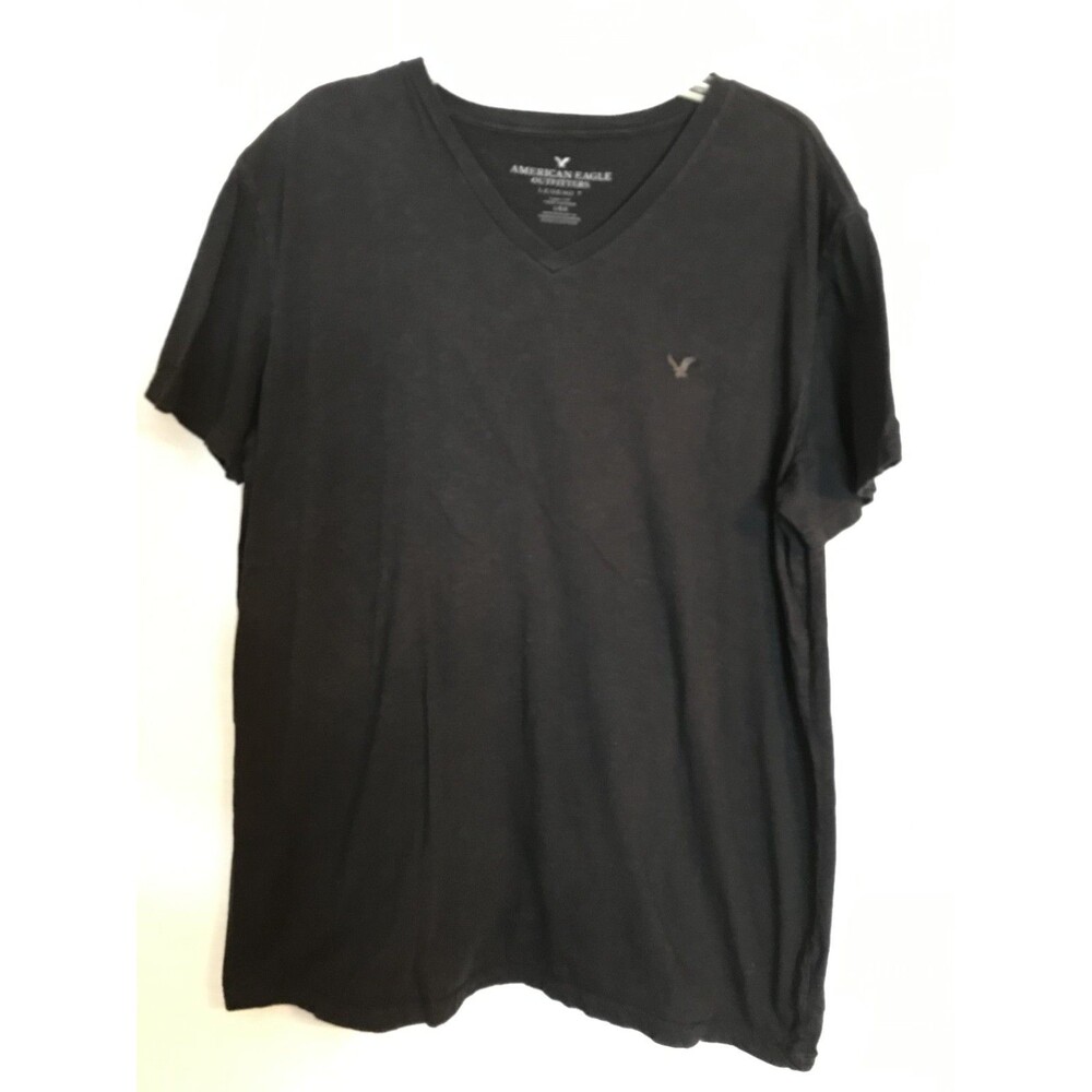 American Eagle Mens V-Neck T-Shirt Large Black Legend Tee wardrobe necessity :)